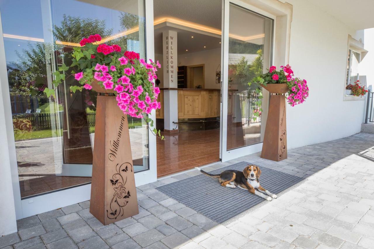 Aparthotel Paradies - Schrempfgut Flachau Kültér fotó
